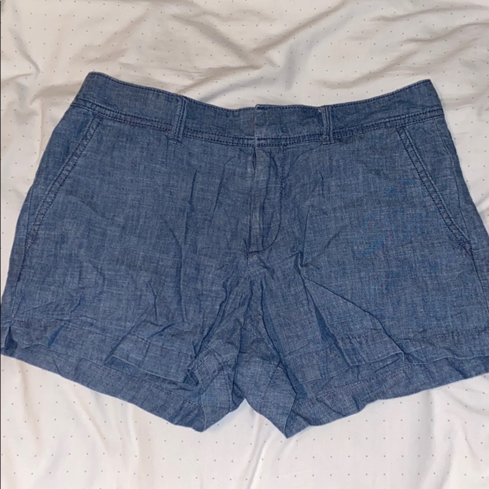 GAP city shorts
